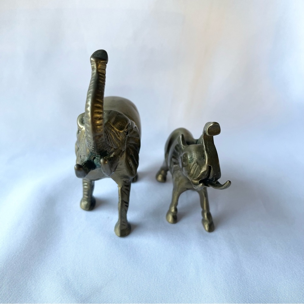 Vintage Brass Elephant & Calf Art Figurines - Picture 2 of 8